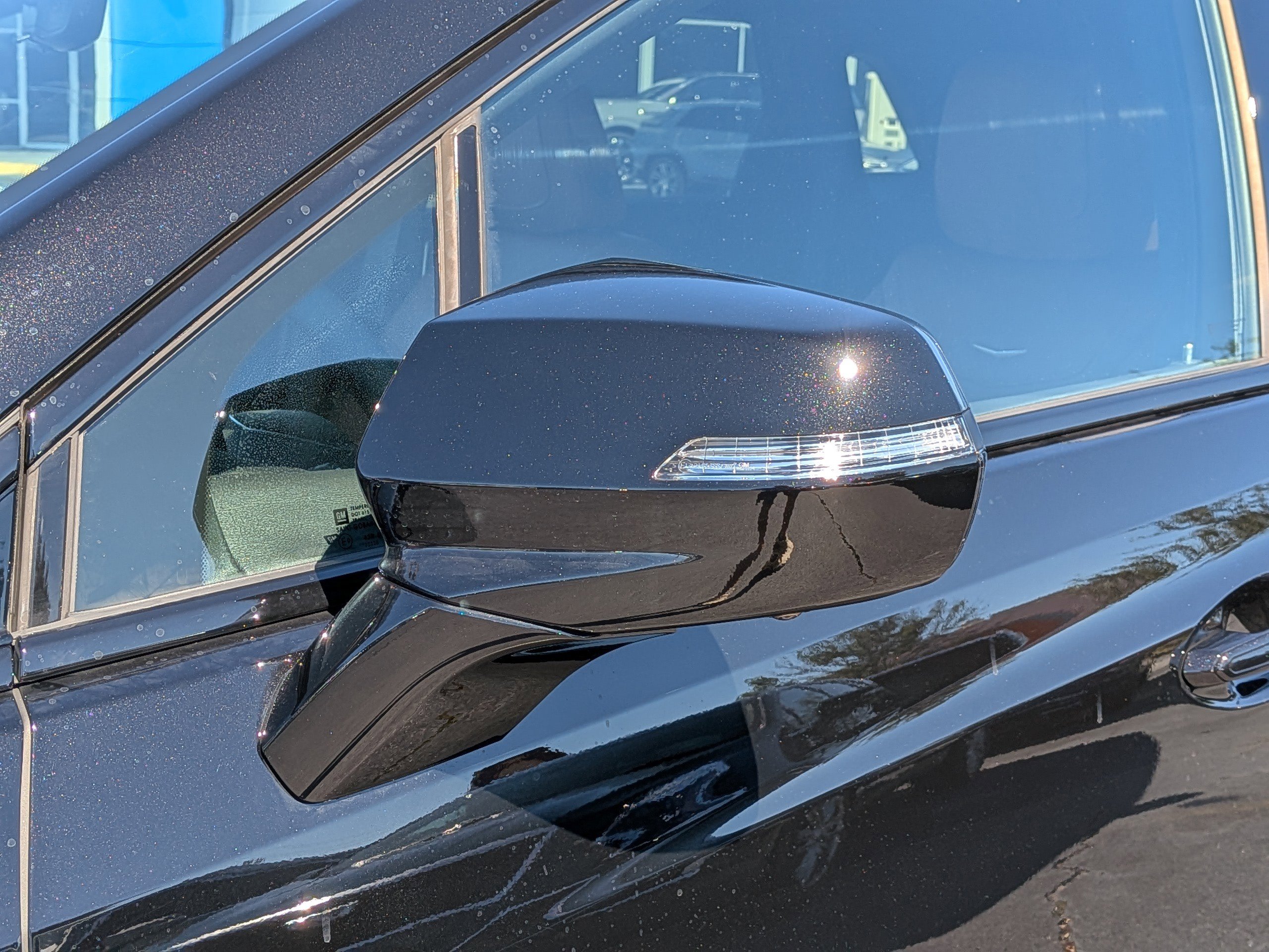 New 2025 Cadillac XT5 Sportv w/ LPO, Blue Accent Package AWD/4WD image 26