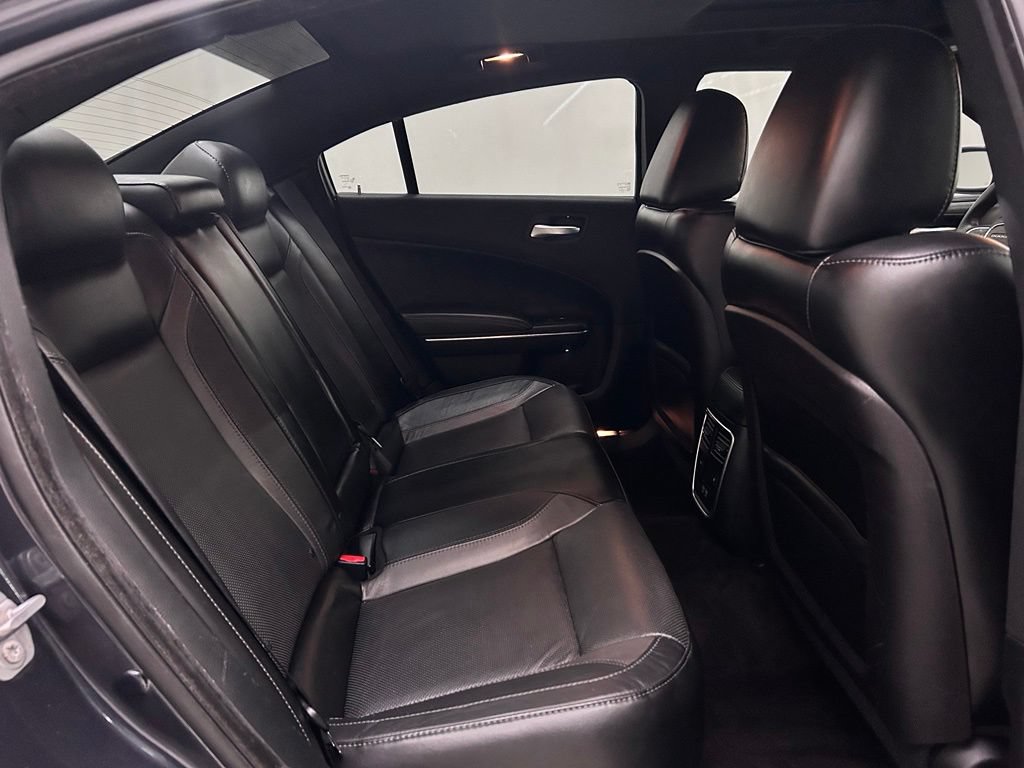 Used 2016 Dodge Charger SXT w/ AWD Plus Group image 15