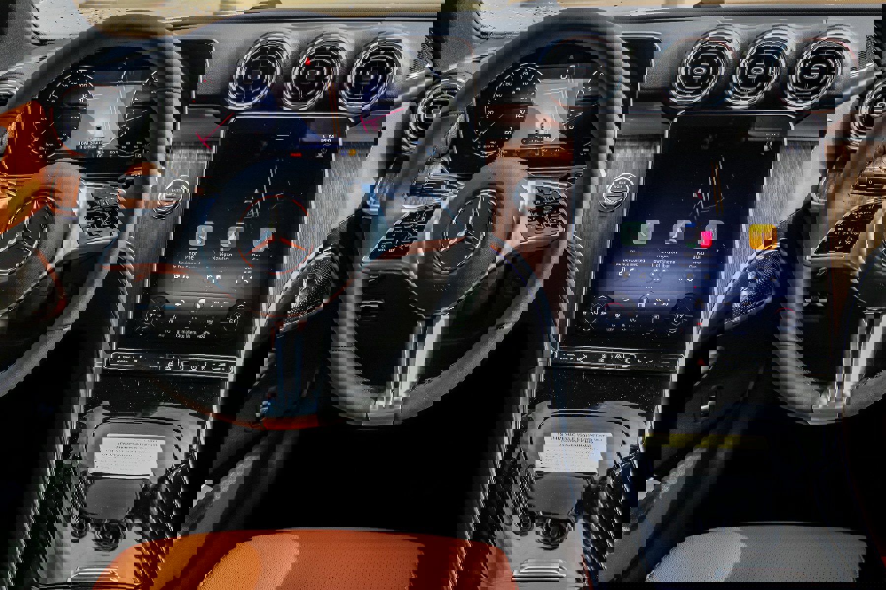 New 2025 Mercedes-Benz C 300 4MATIC Sedan image 13