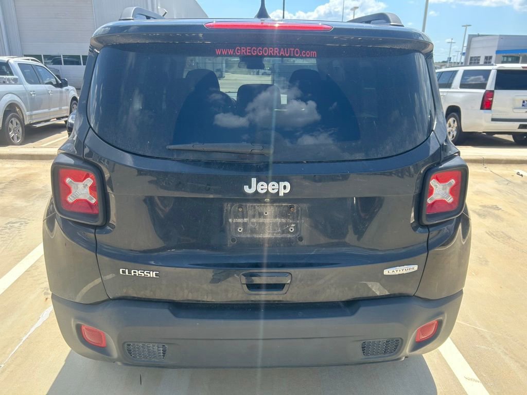 Used 2020 Jeep Renegade Latitude FWD image 8