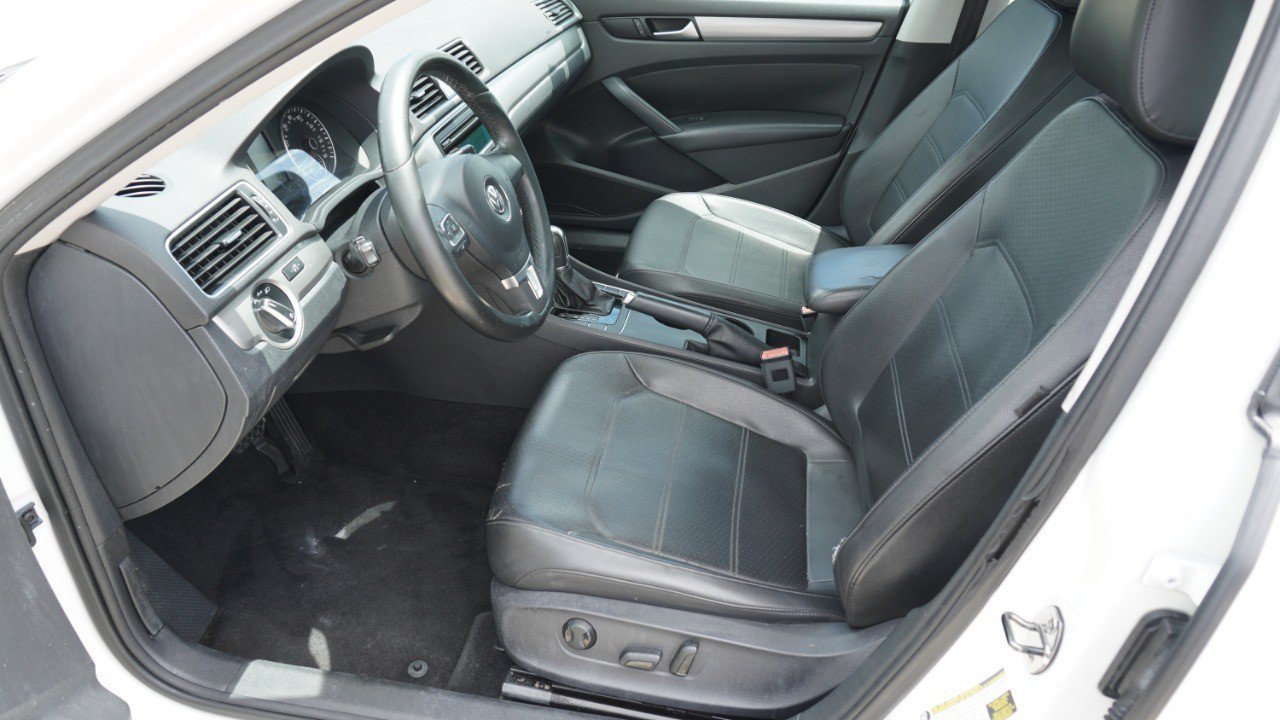 Used 2014 Volkswagen Passat 1.8T Wolfsburg Edition FWD image 14