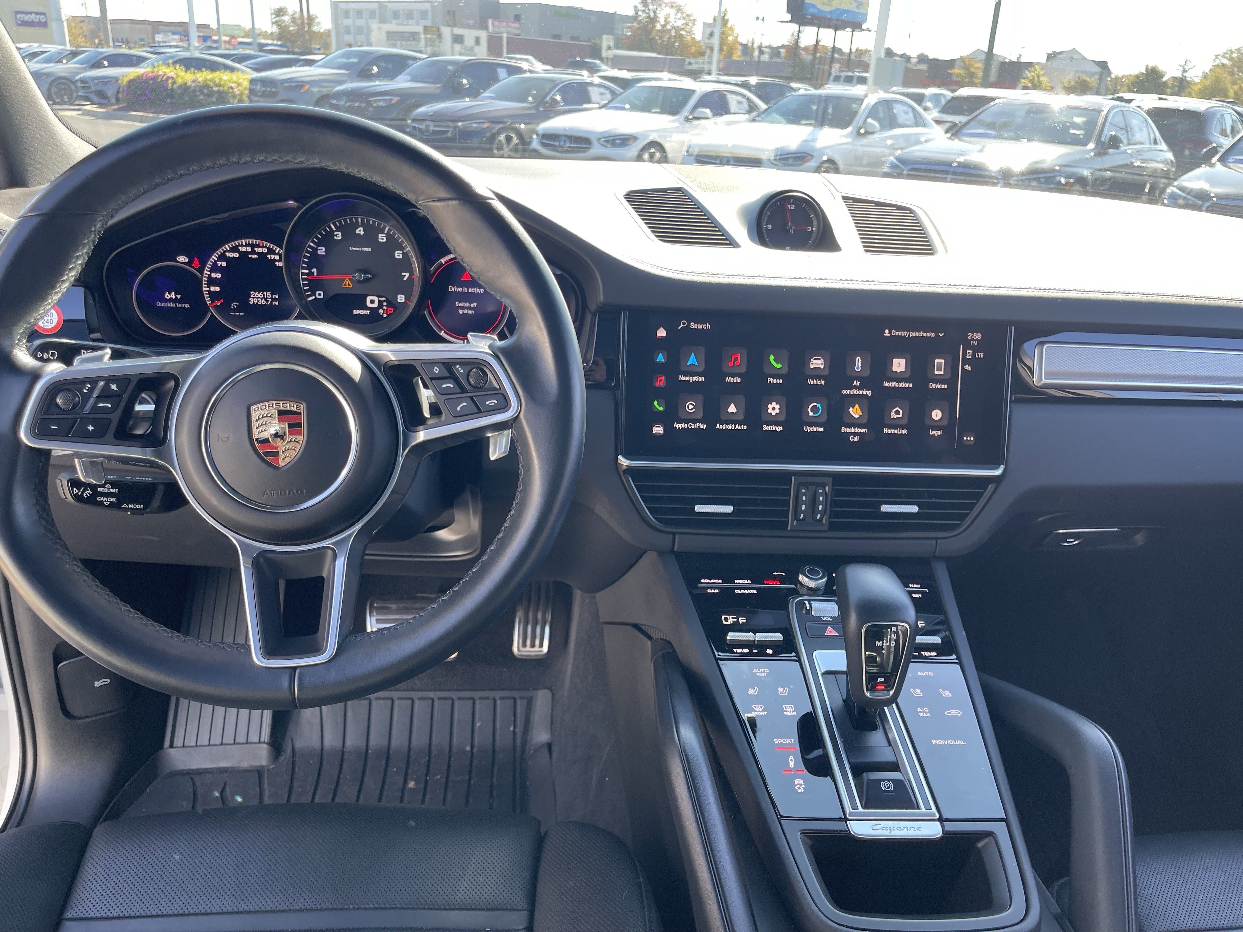 Used 2023 Porsche Cayenne S image 30