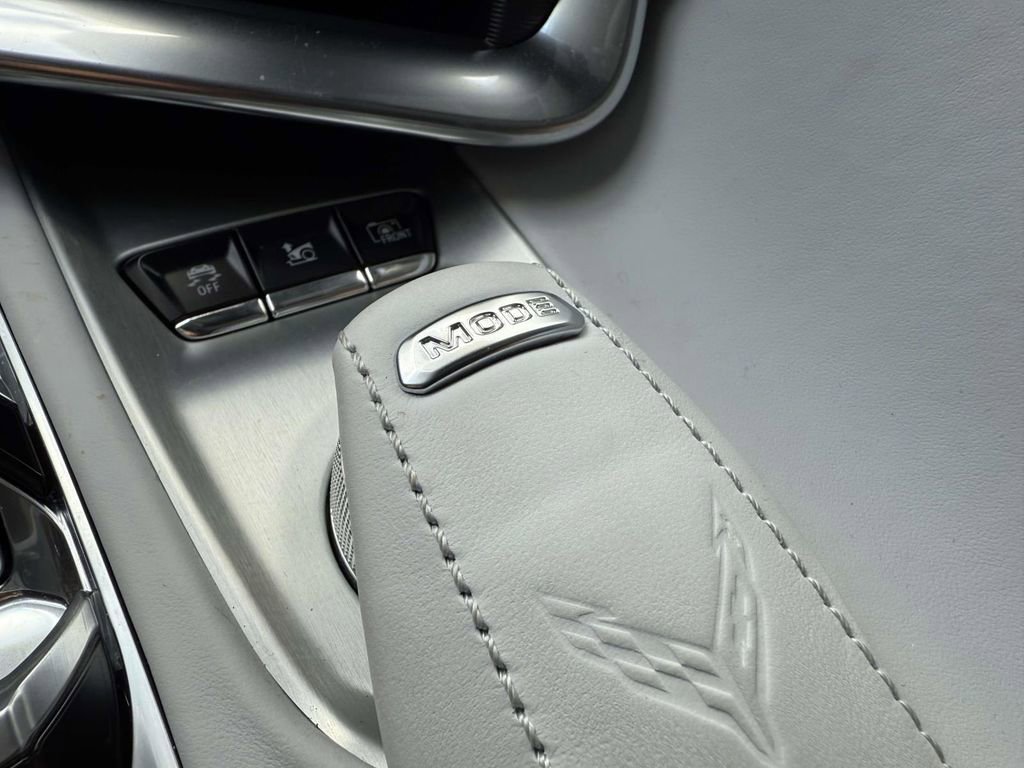 Used 2024 Chevrolet Corvette Stingray Premium Cpe w/ Z51 Performance Package image 27