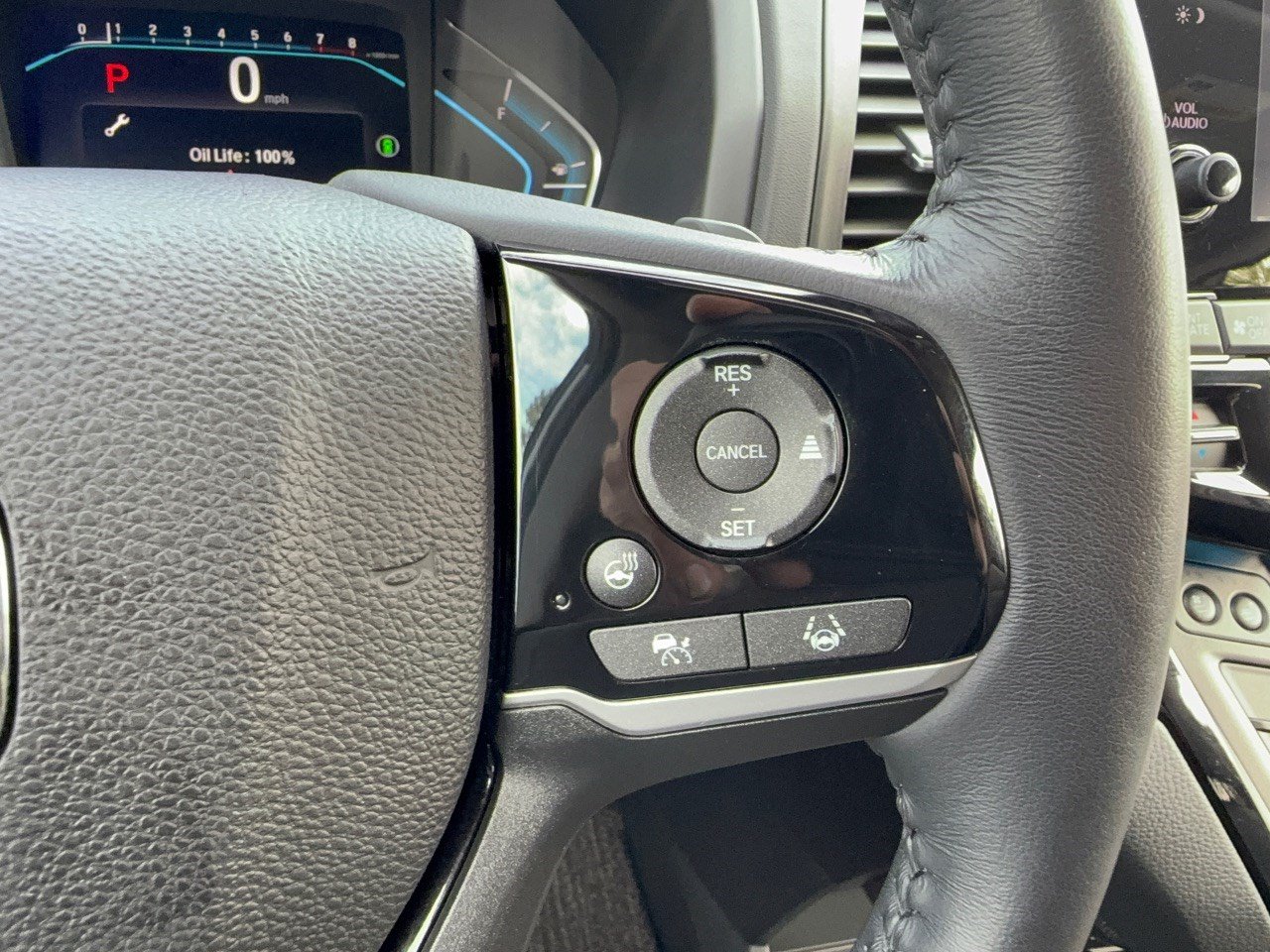 Used 2023 Honda Odyssey Elite image 19