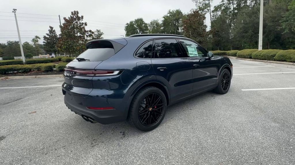 New 2026 Porsche Cayenne S image 8