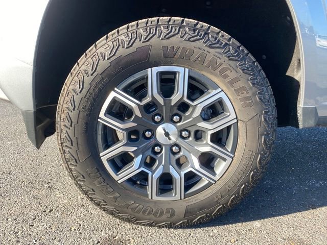 Used 2024 Chevrolet Colorado Z71 w/ Advanced Trailering Package image 20