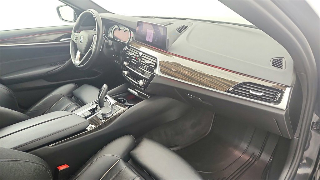 Used 2019 BMW 540i image 31