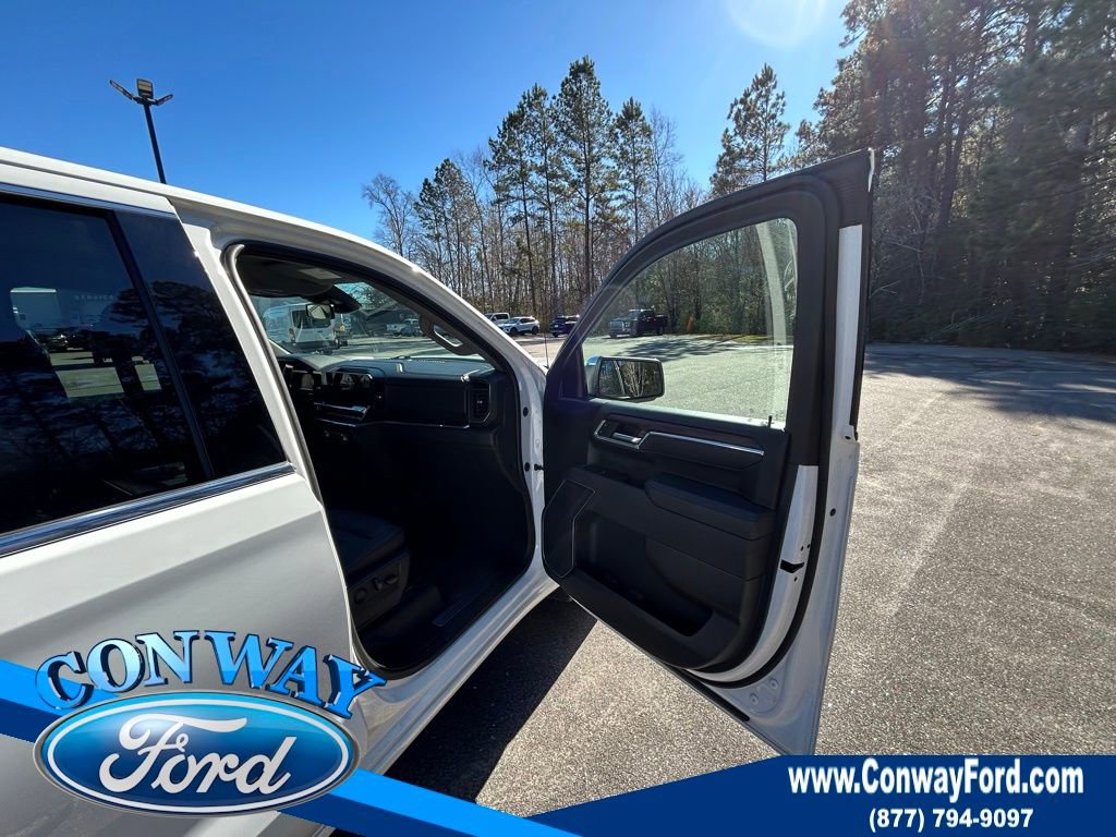 Used 2025 GMC Sierra 1500 SLT image 24