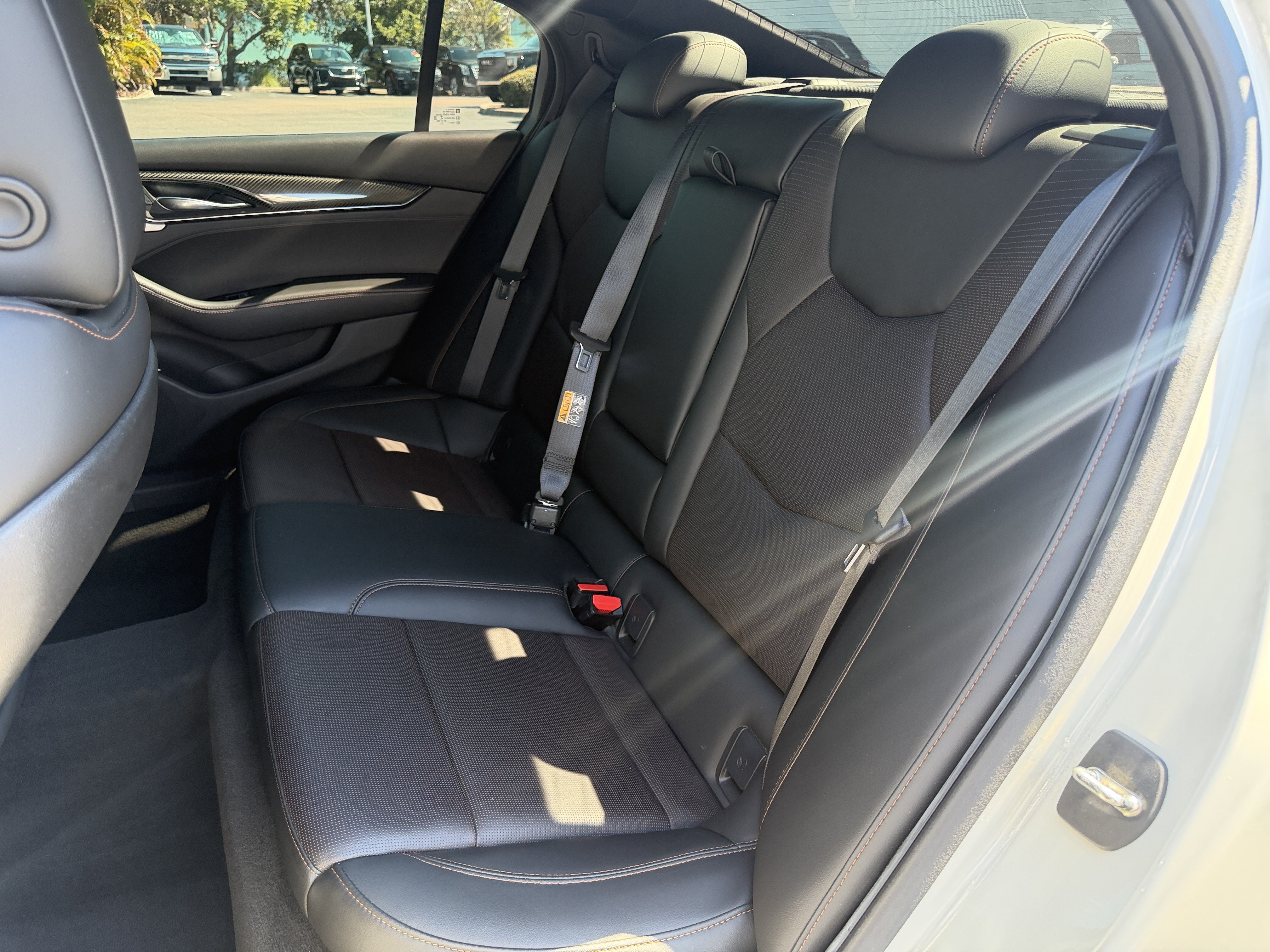 Used 2021 Cadillac CT5 V w/ Premium Package RWD image 17