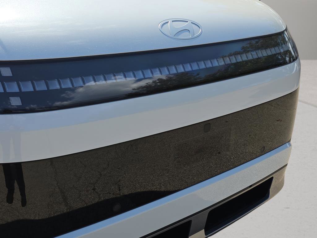 New 2026 Hyundai Ioniq 9 SE image 9