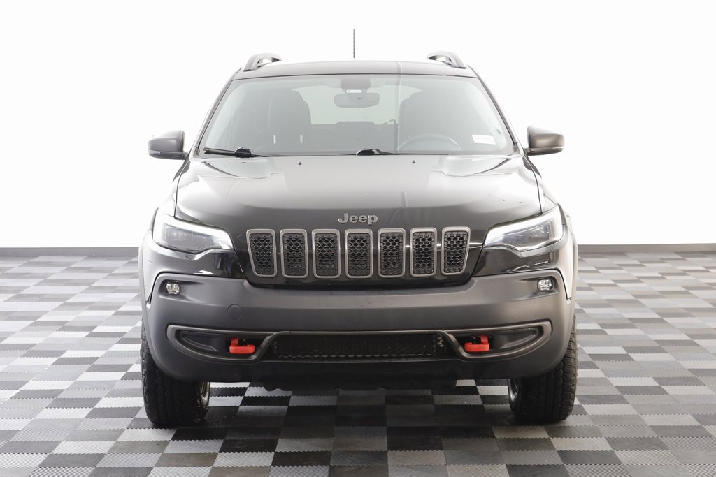 Used 2019 Jeep Cherokee Trailhawk w/ Cold Weather Group image 22