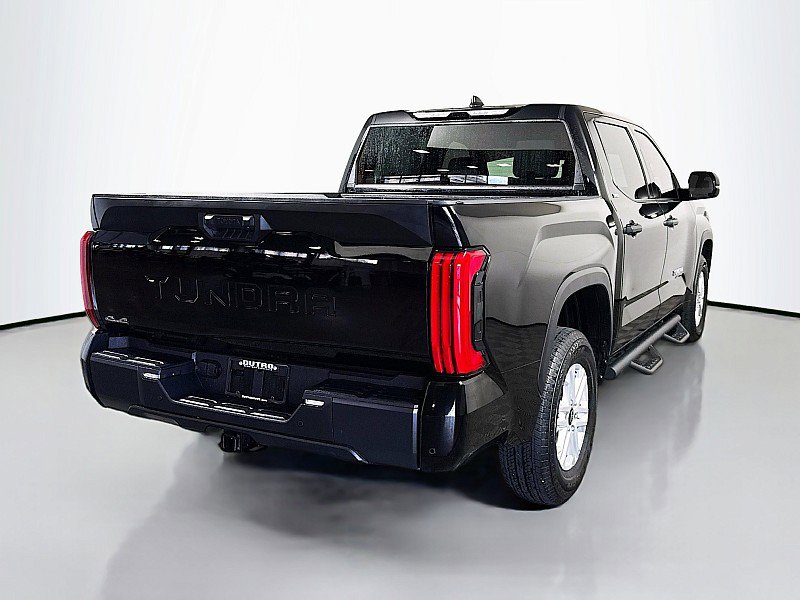 Used 2025 Toyota Tundra SR5 w/ SR5 Convenience Package AWD/4WD image 7