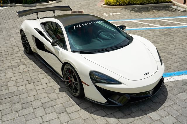 Used 2017 McLaren 570S Coupe RWD image 39