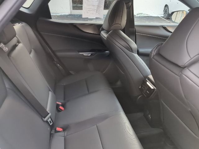 Certified 2025 Lexus NX 450h+ F Sport w/ Accessory Package (2T) image 26