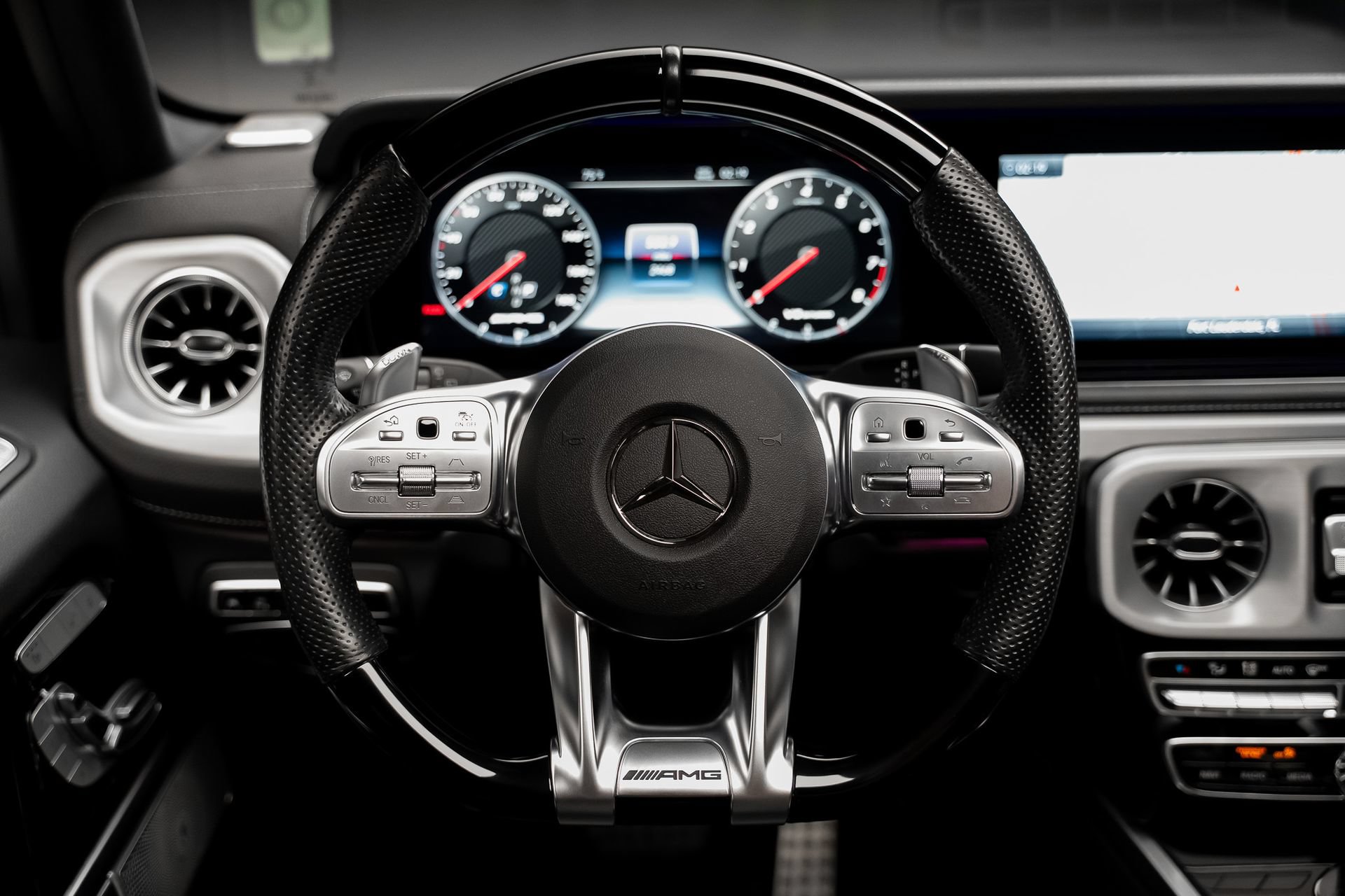 Used 2022 Mercedes-Benz G 63 AMG 4MATIC image 36