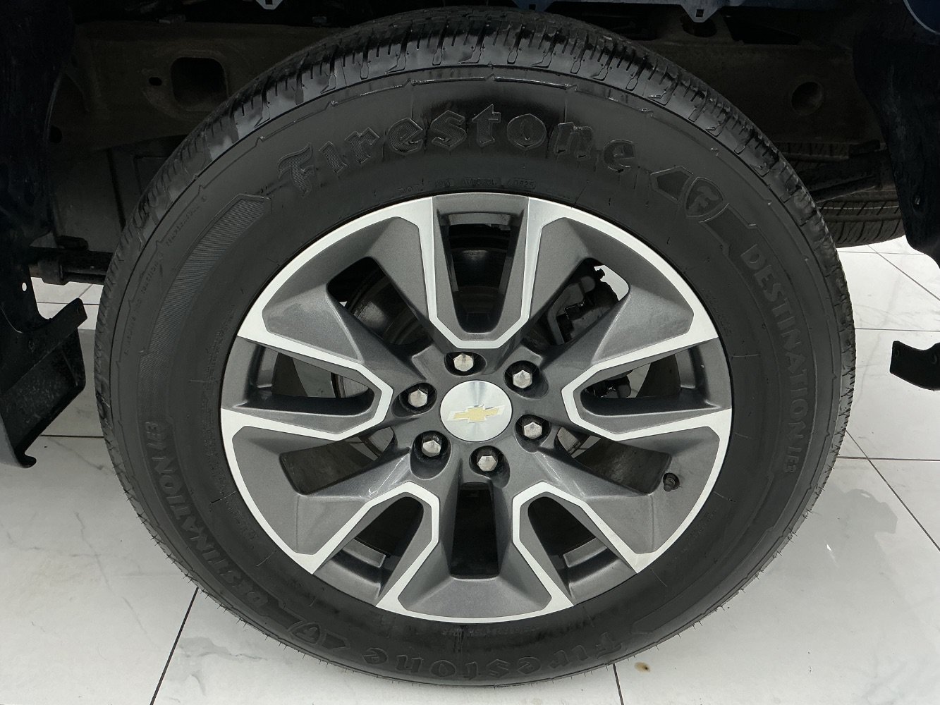 Used 2022 Chevrolet Silverado 1500 LT AWD/4WD image 44