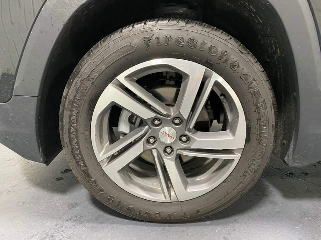 Used 2020 GMC Terrain SLT w/ Preferred Package image 18