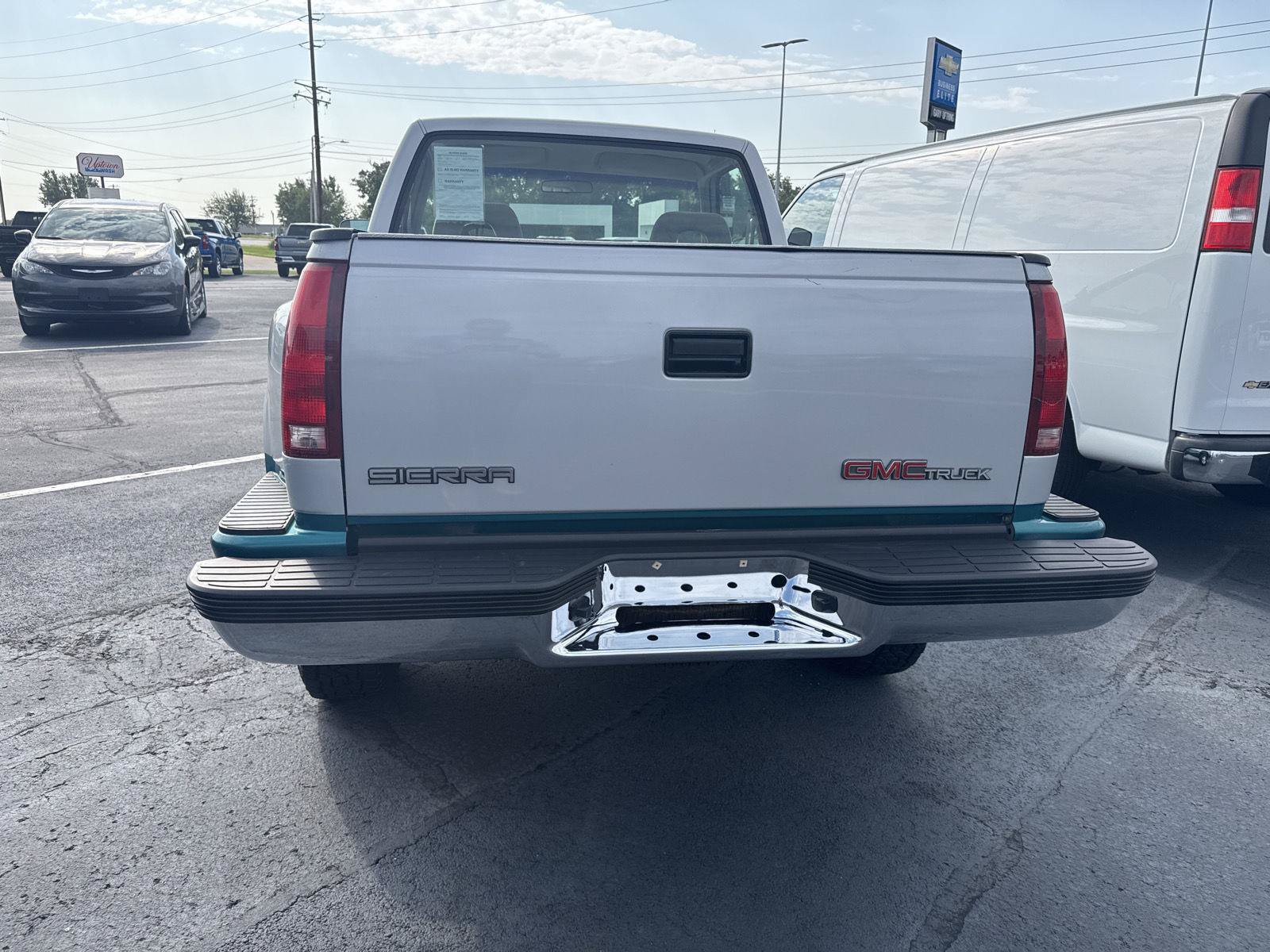 Used 1993 GMC Sierra 1500 4x4 Regular Cab image 3