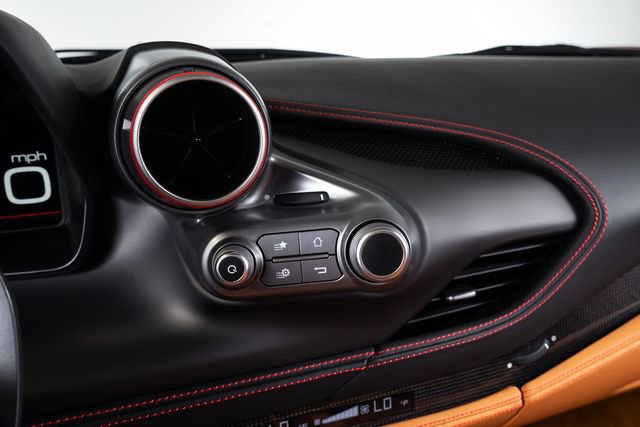 Used 2021 Ferrari F8 Tributo RWD image 43