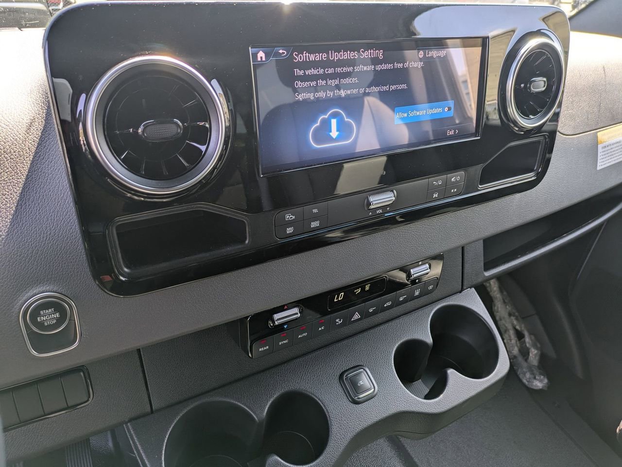 New 2025 Mercedes-Benz Sprinter 2500 image 6