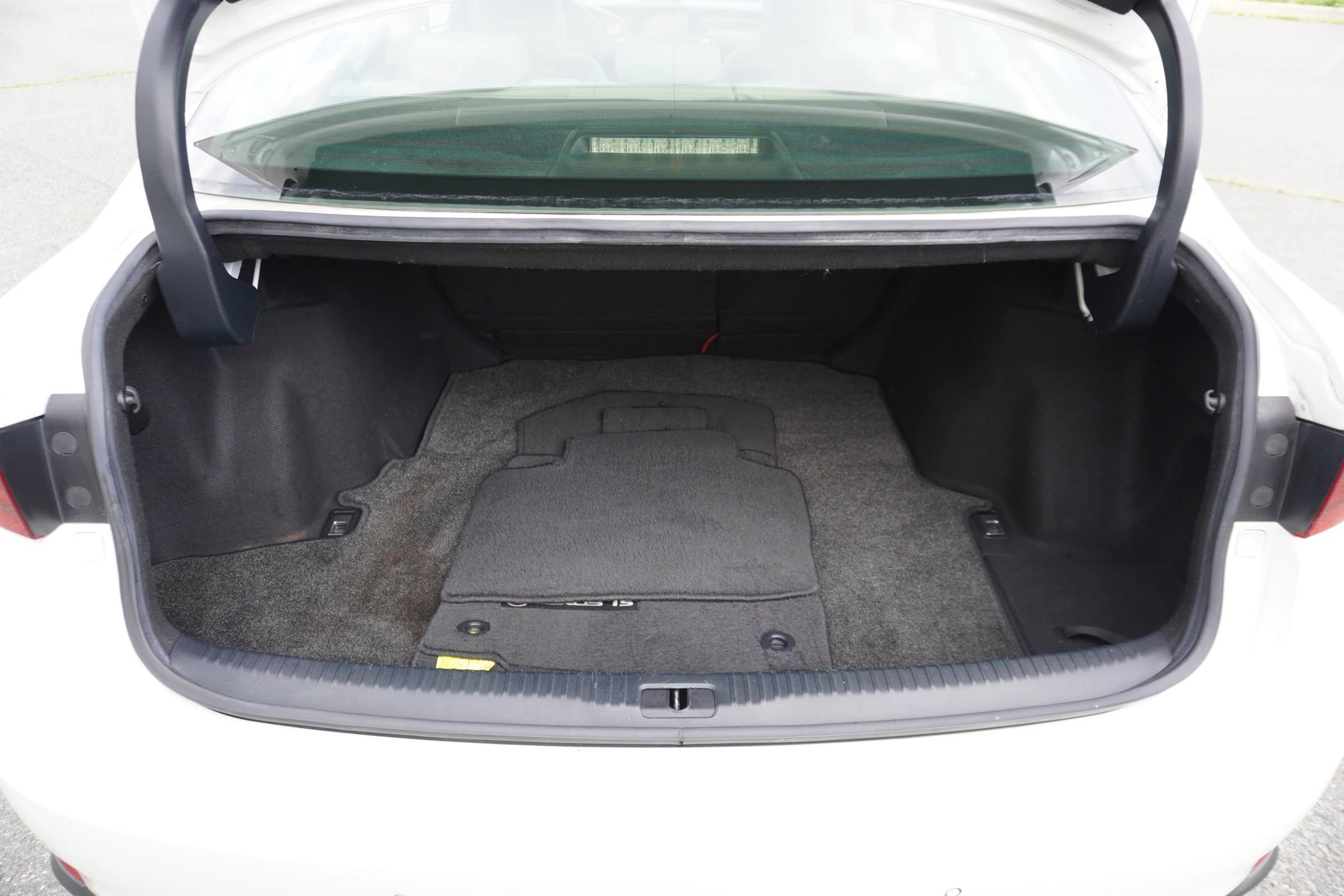 Used 2016 Lexus IS 200t w/ Navigation System Package RWD image 24