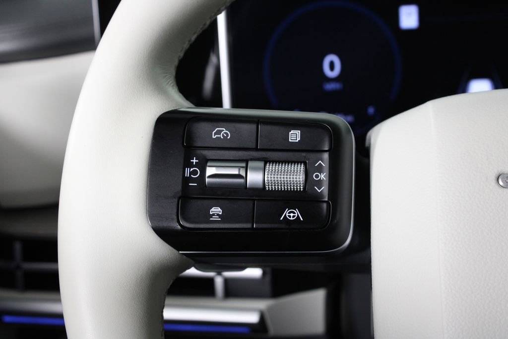 Used 2024 Hyundai Santa Fe Limited image 27