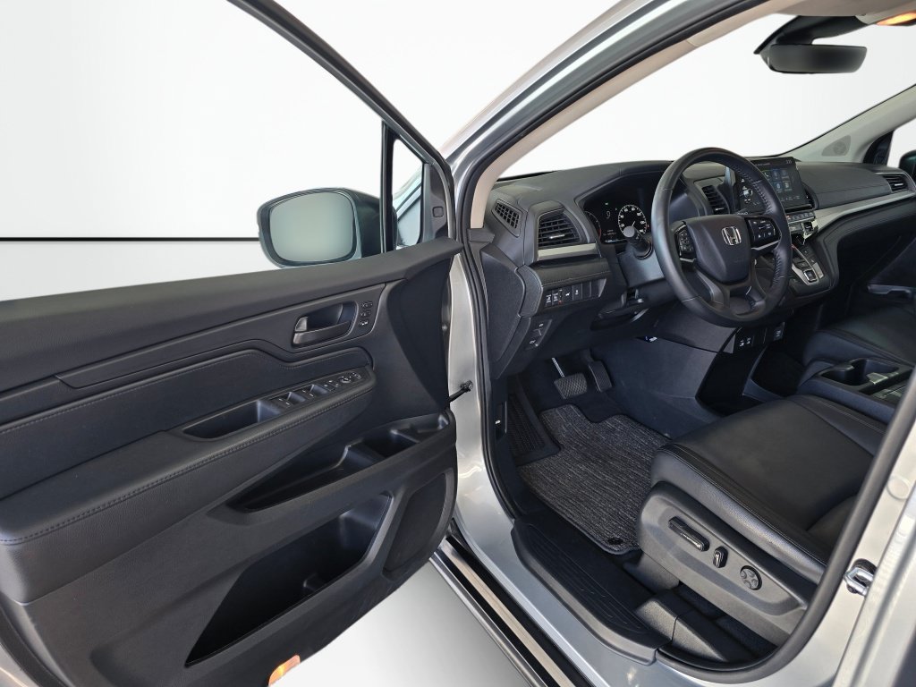 Used 2025 Honda Odyssey EX-L image 31