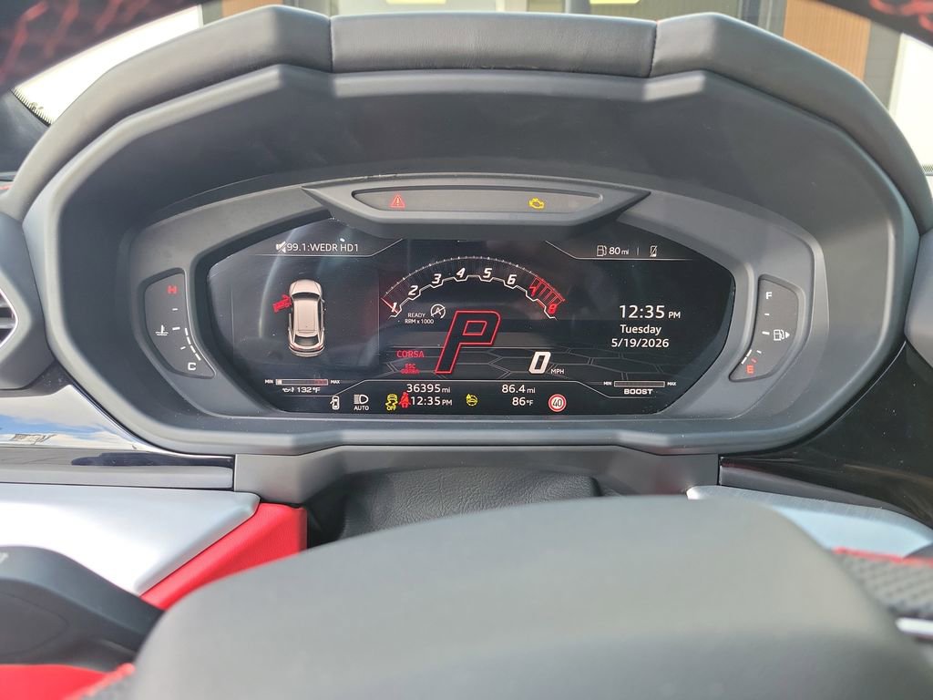 Used 2022 Lamborghini Urus AWD/4WD image 23