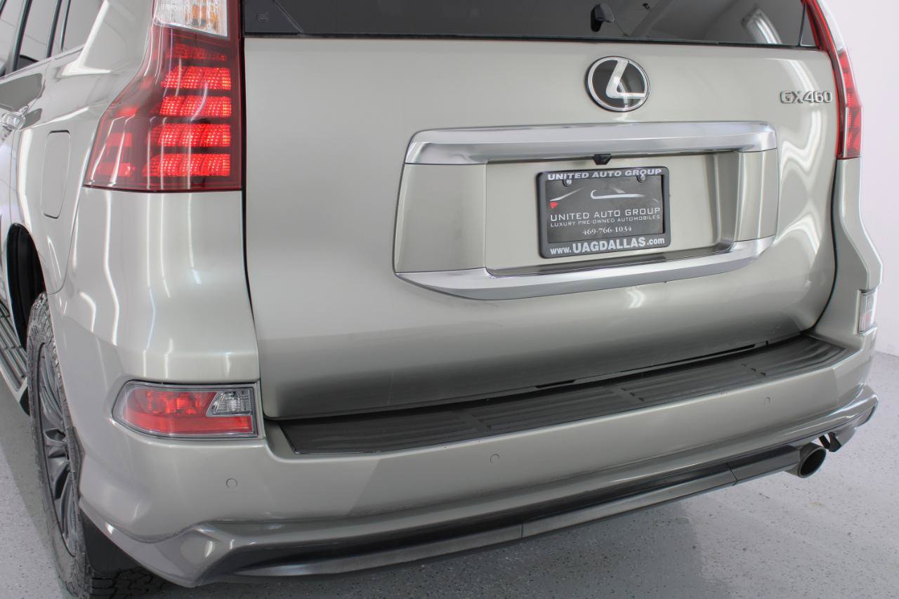 Used 2022 Lexus GX 460 Premium w/ Accessory Package AWD/4WD image 20