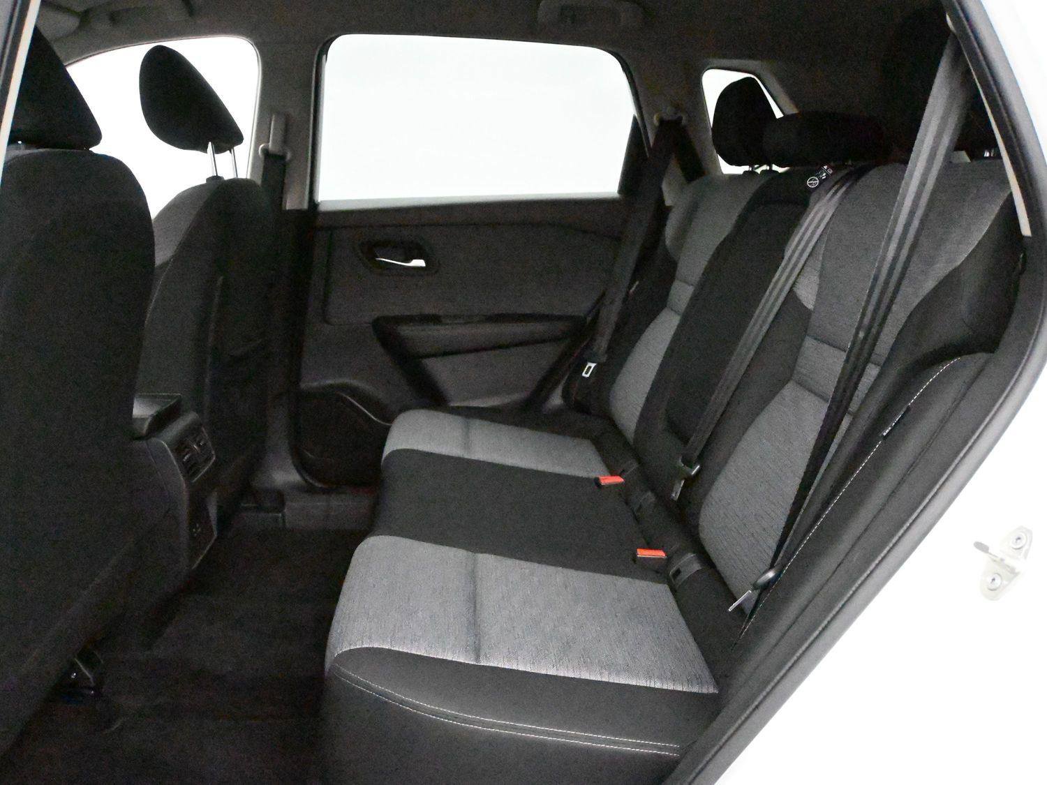 Used 2023 Nissan Rogue SV AWD/4WD image 9