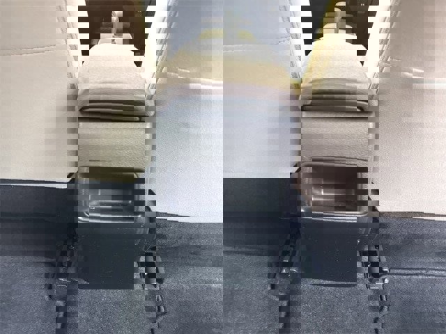 Used 2020 Toyota Corolla LE image 19