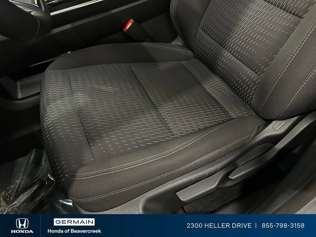 Used 2025 Chevrolet Equinox LT AWD/4WD image 19