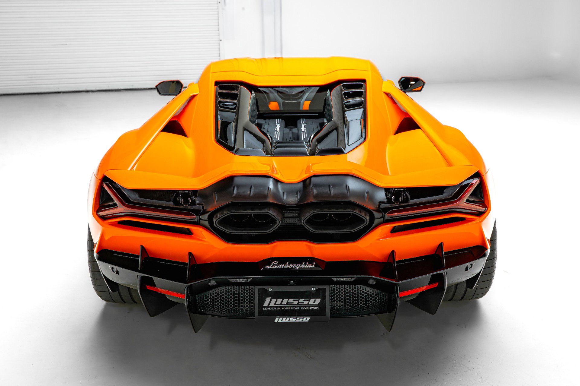 Used 2024 Lamborghini Revuelto AWD/4WD image 10