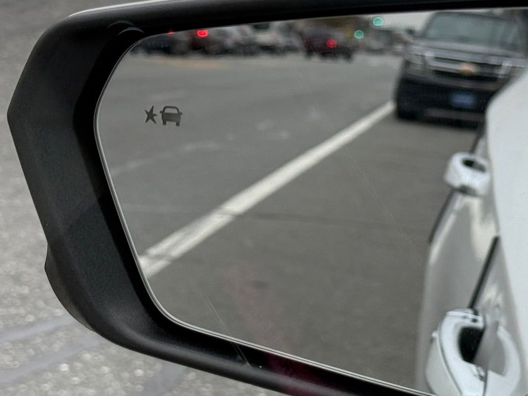 Used 2022 GMC Terrain Denali w/ LPO, Floor Liner Package image 9