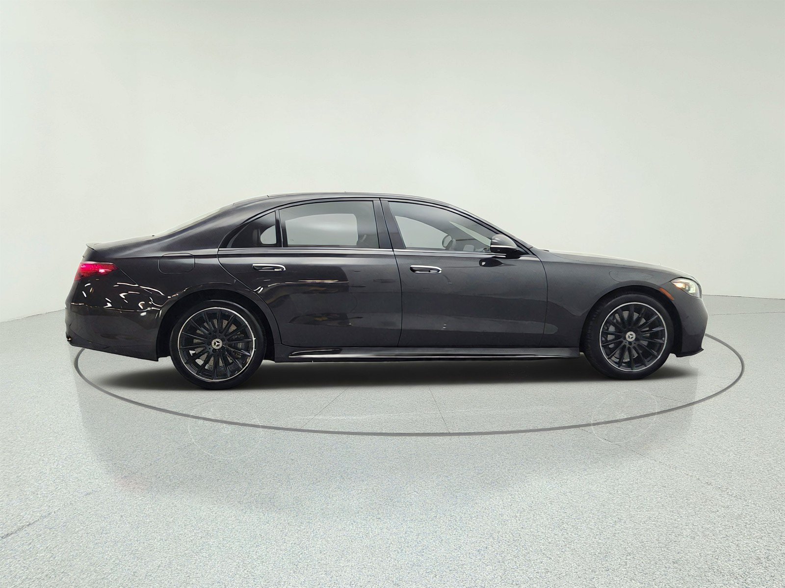 Certified 2023 Mercedes-Benz S 580 4MATIC Sedan image 4