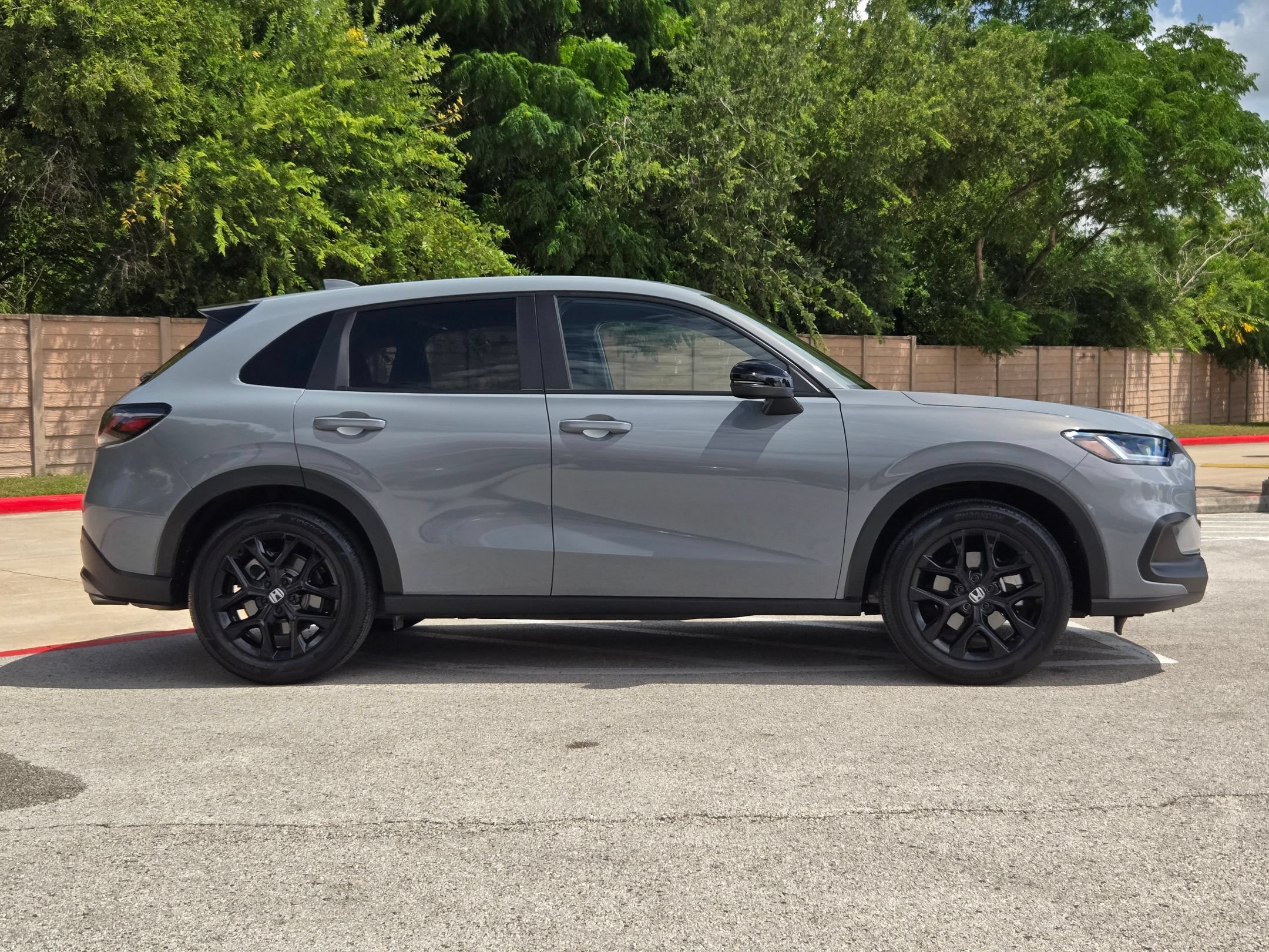 Certified 2024 Honda HR-V Sport image 2