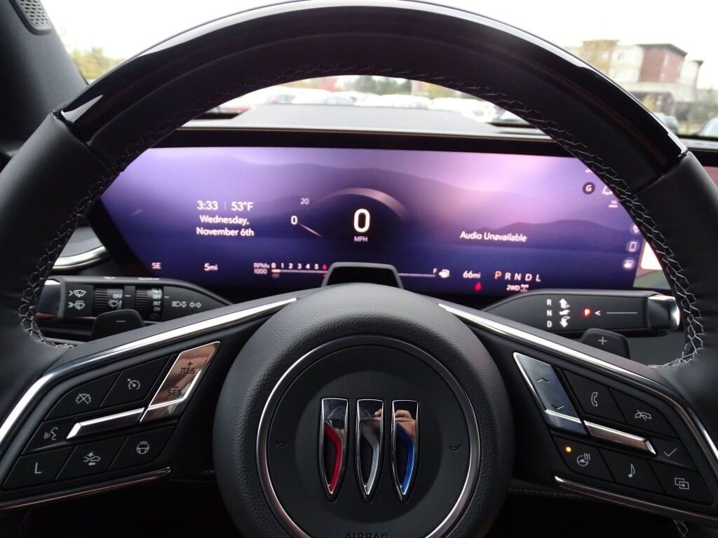 New 2025 Buick Enclave Sport Touring w/ Super Cruise Package image 33