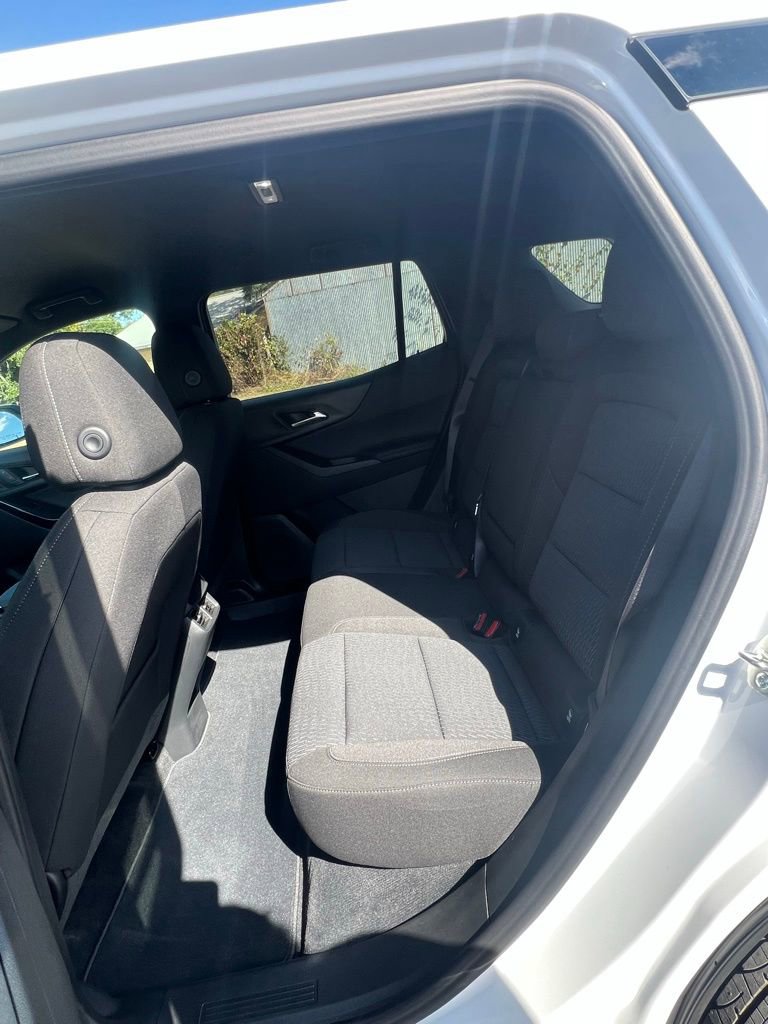 New 2026 Chevrolet Equinox LT image 16