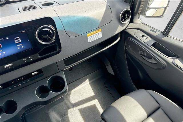 New 2026 Mercedes-Benz Sprinter 2500 image 20