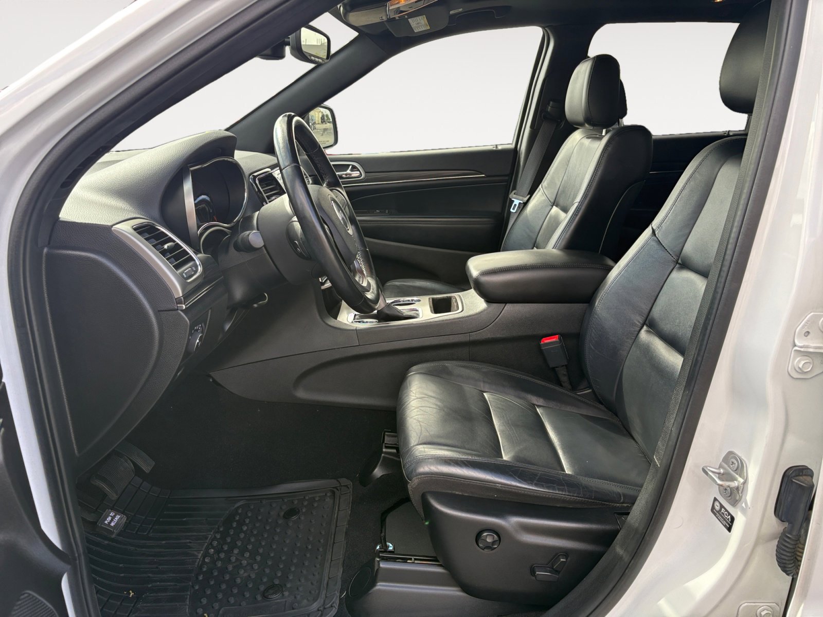 Used 2021 Jeep Grand Cherokee Limited image 21