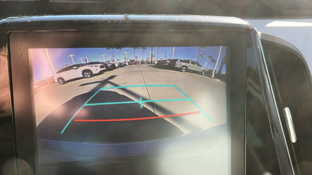Used 2018 Toyota Prius Prime Advanced w/ Carpet Mat Package FWD image 12