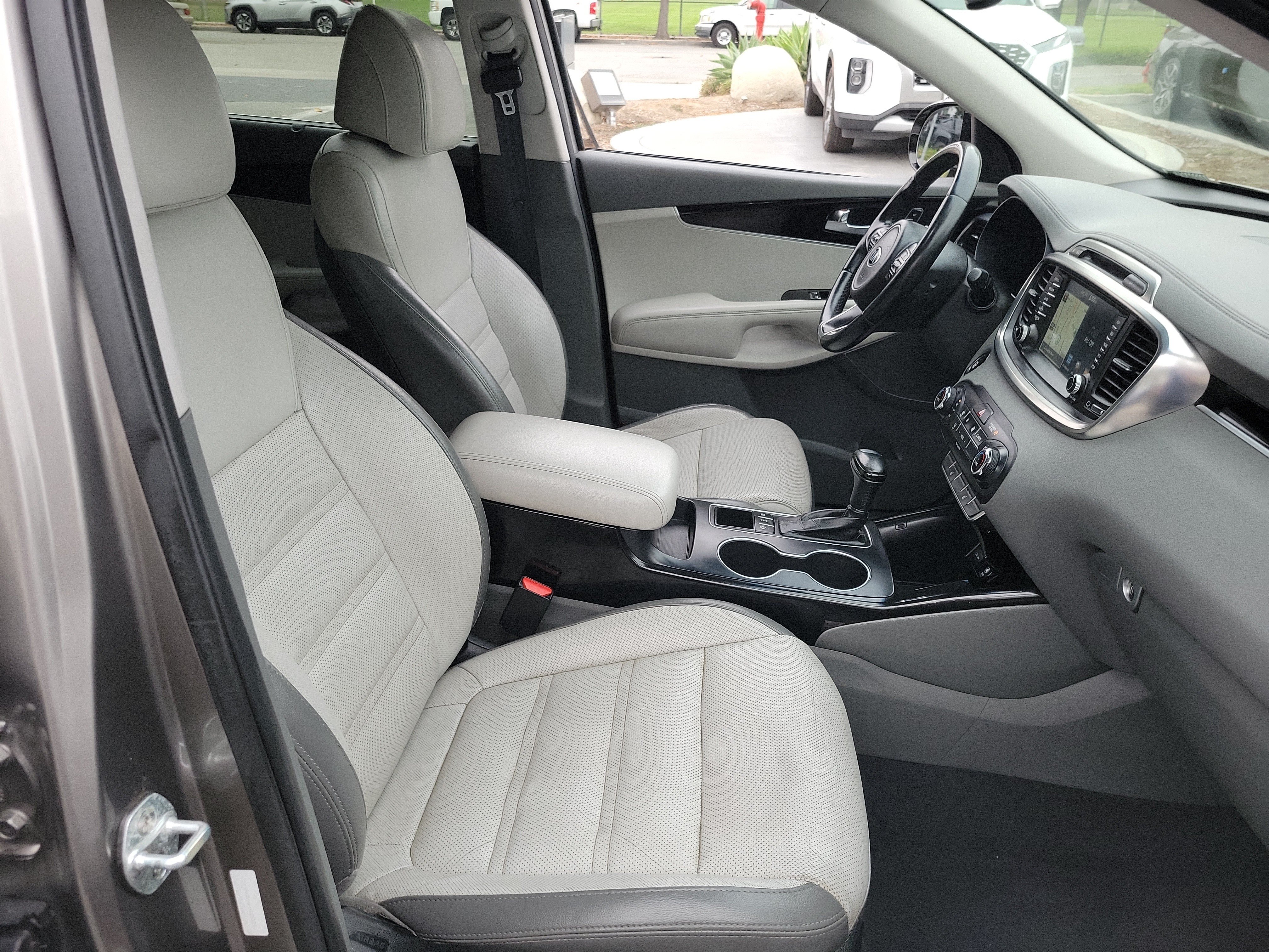 Used 2017 Kia Sorento SX AWD/4WD image 20