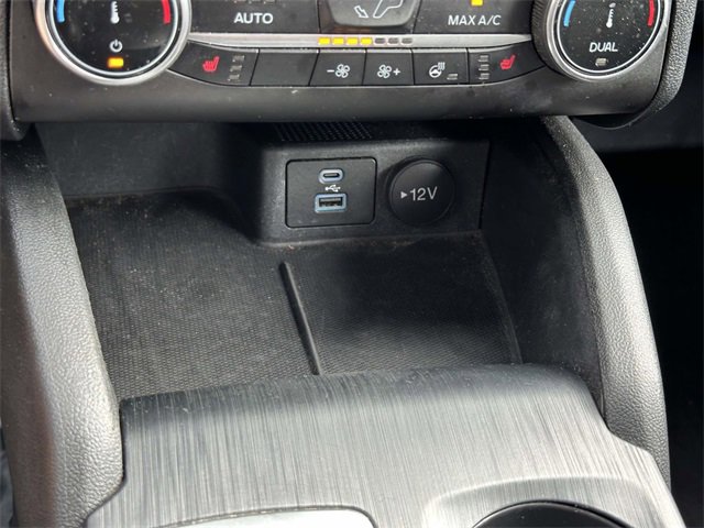 Used 2023 Ford Escape ST-Line image 23