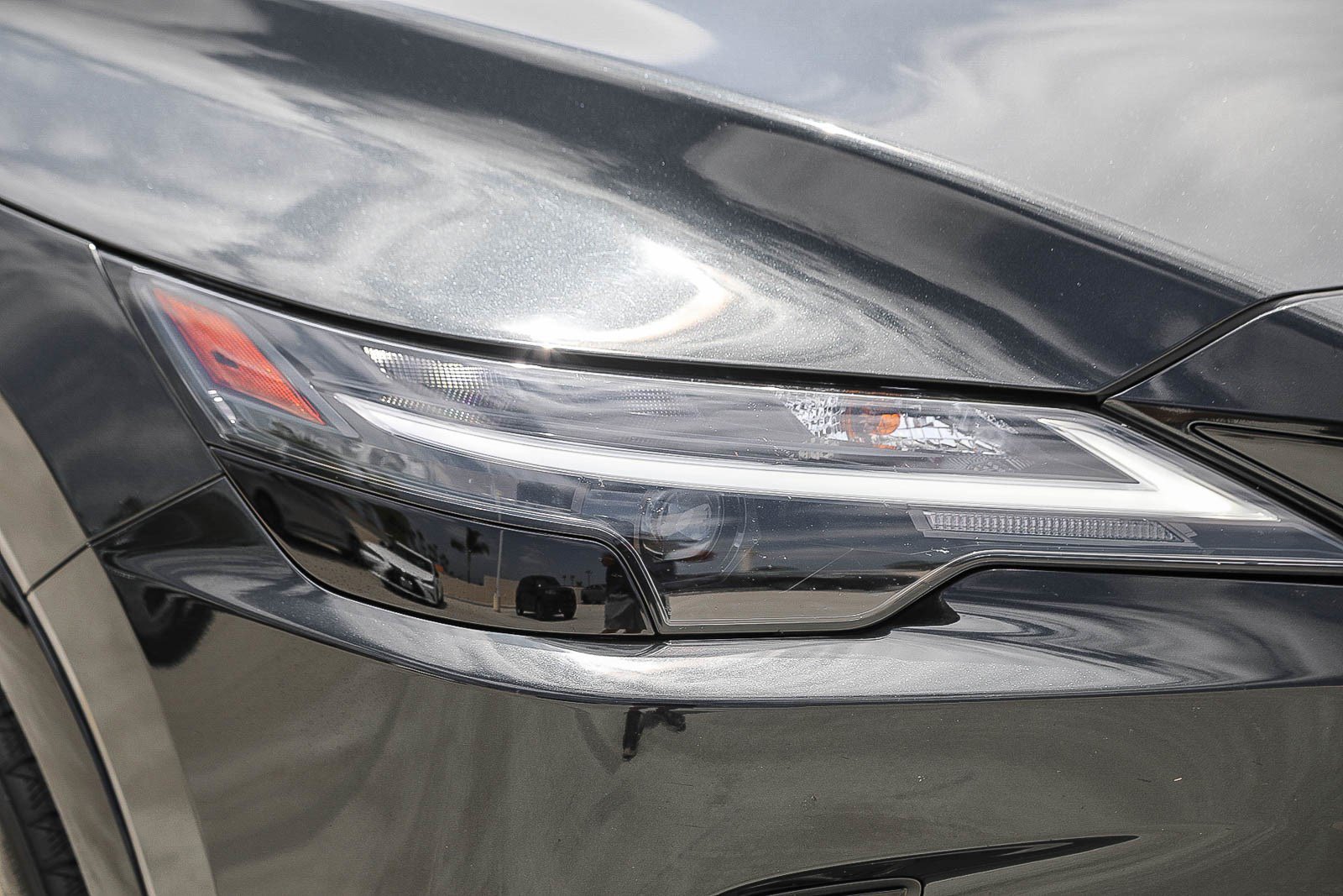 Used 2024 Lexus RX 350 Premium Plus w/ Cold Area Package FWD image 8