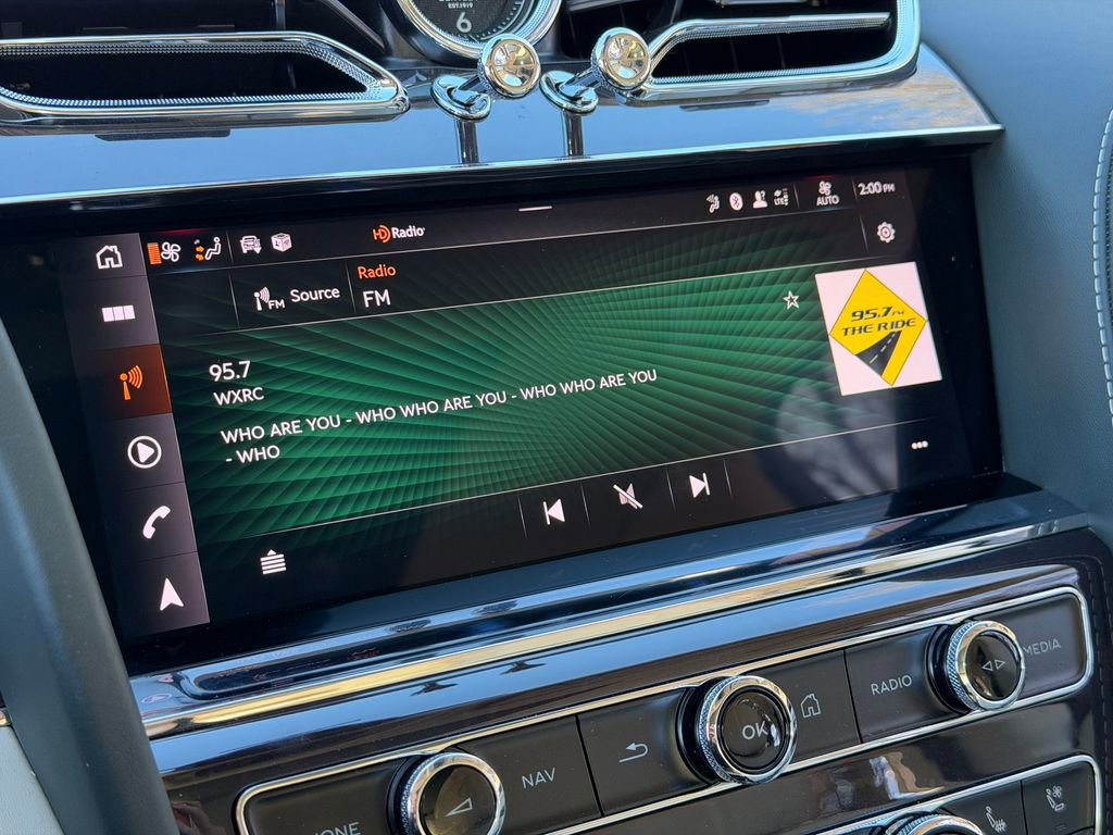 Certified 2023 Bentley Bentayga Extended Wheelbase image 25