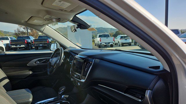 Used 2021 Chevrolet Traverse LT FWD image 28