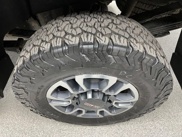 Used 2021 GMC Sierra 3500 SLT w/ Gooseneck/5TH Wheel Package image 16