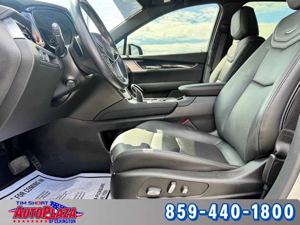 Used 2024 Cadillac XT5 Premium Luxury FWD image 36