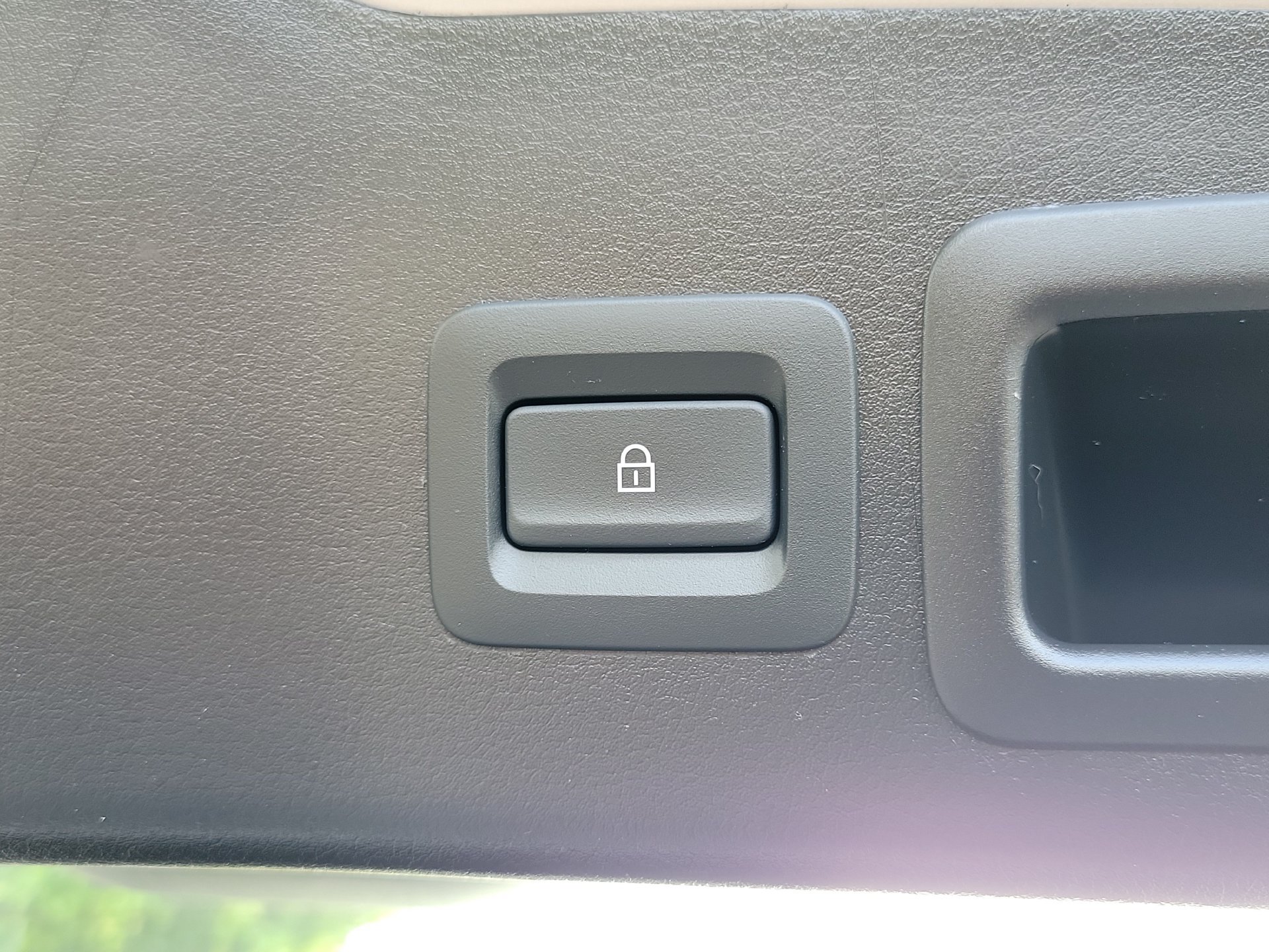 Used 2024 MAZDA MAZDA3 s FWD image 20
