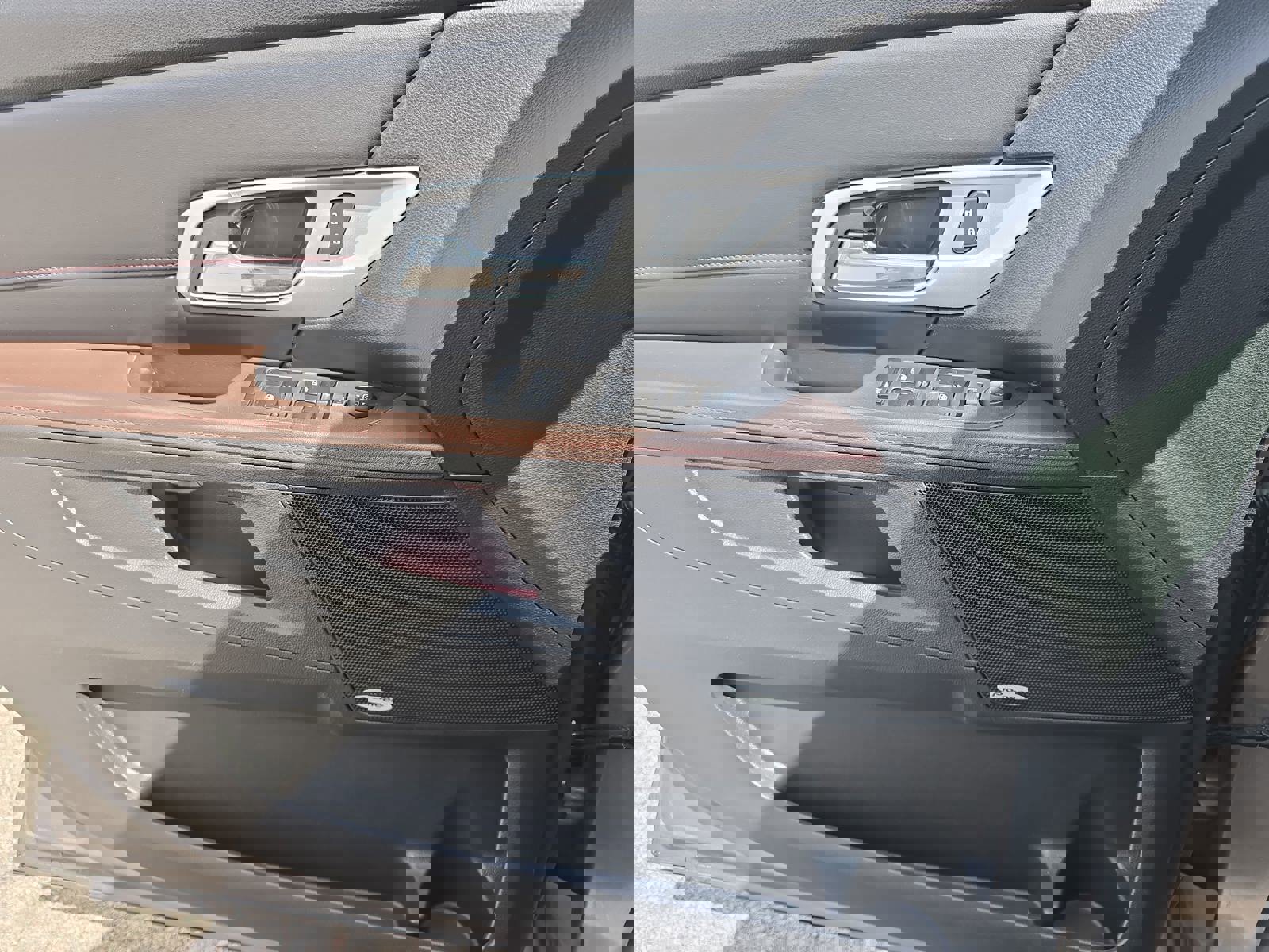 Used 2012 GMC Terrain SLT image 29